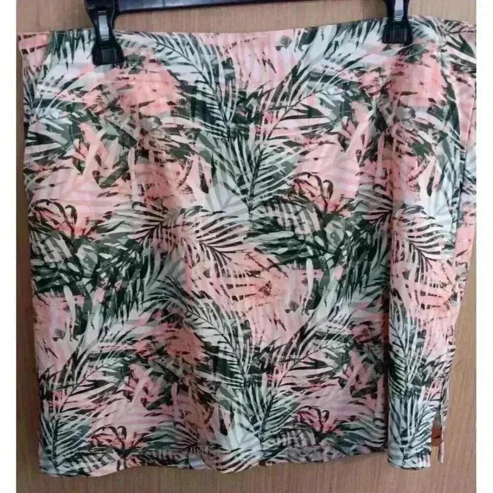 Lady Hagan (12) Peach/Green Tropical Print Athletic TennisGolf Skort Women's‎